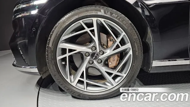Genesis G90 RS4 — Фото автомобиля 5