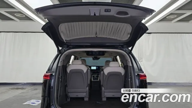 Kia Canival Carnival 4 поколение Дизель 9 мест Hi-Limousine — Фото автомобиля 25
