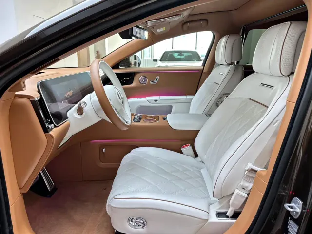 Maextro S800 — Фото автомобиля 9