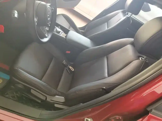 Mazda Axela — Фото автомобиля 10