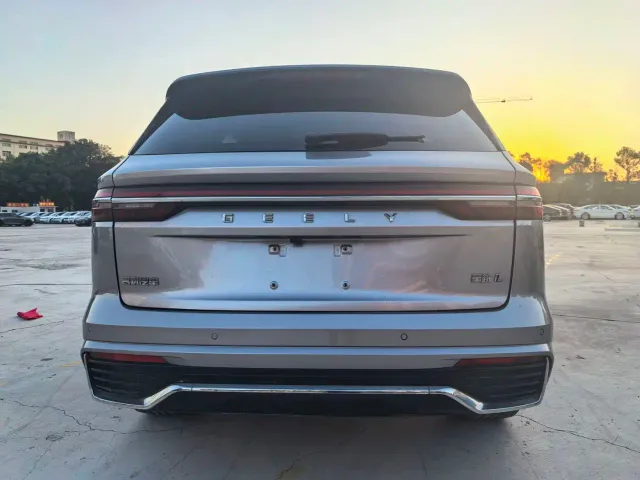 Geely Xingyue L — Фото автомобиля 6