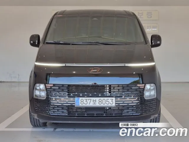 Hyundai Staria Staria Карго 5 мест — Фото автомобиля 3