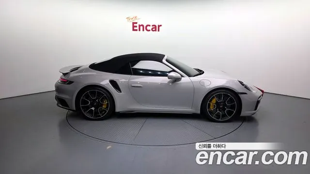 Porsche 911 Turbo S Кабриолет — Фото автомобиля 19
