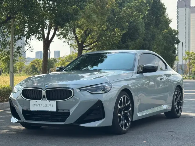 Фотография автомобиля — BMW 2 Series