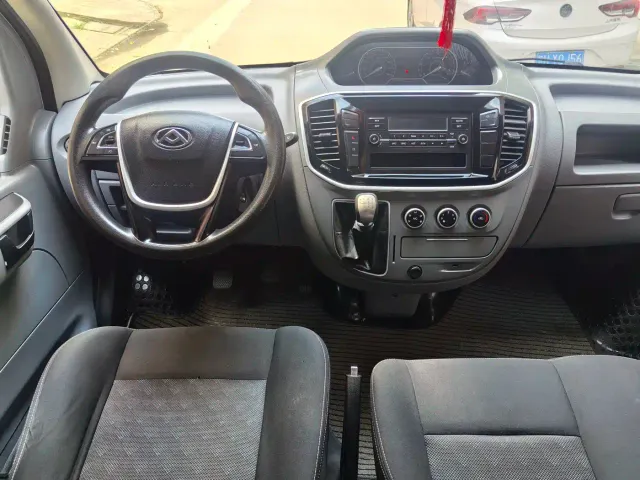 Maxus Xintu V80 — Фото автомобиля 9