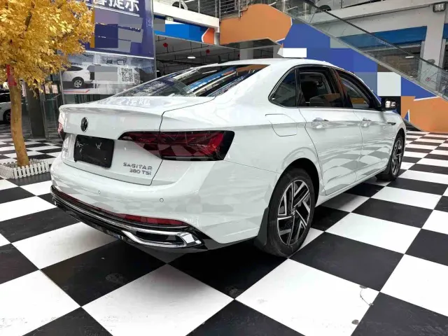 Volkswagen Sagitar — Фото автомобиля 4
