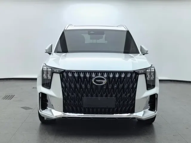 GAC Trumpchi GS8 — Фото автомобиля 2