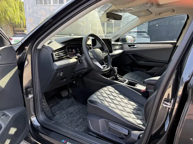 Volkswagen Sagitar — Фото автомобиля 5