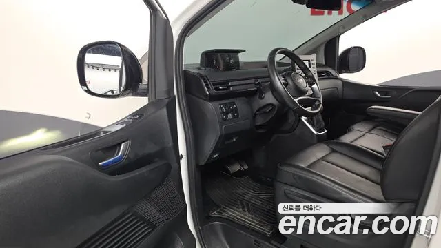 Hyundai Staria — Фото автомобиля 15