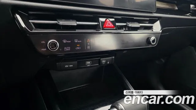 Kia Niro The All New — Фото автомобиля 24