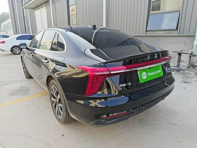 Hongqi H5 PHEV — Фото автомобиля 4