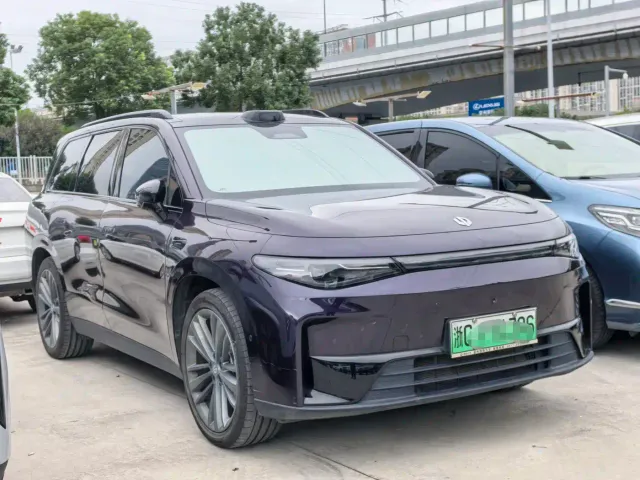 Leapmotor C16 — Фото автомобиля 3