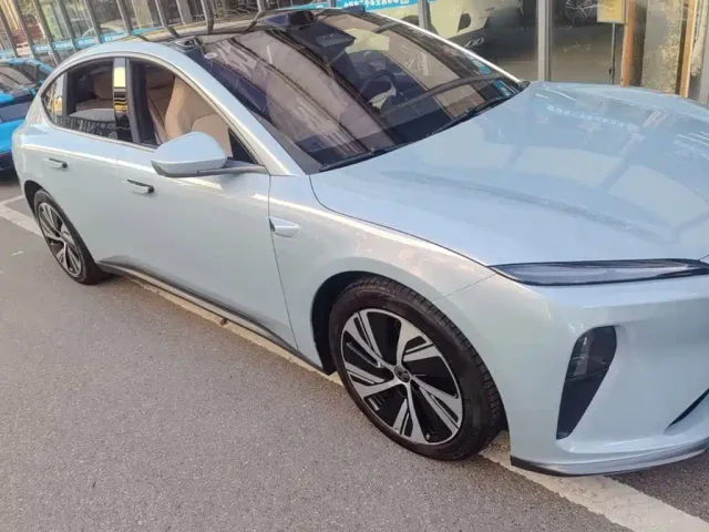 Nio ET5 — Фото автомобиля 3