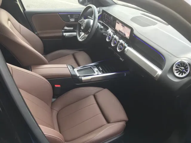 Mercedes-Benz GLB-Class — Фото автомобиля 16