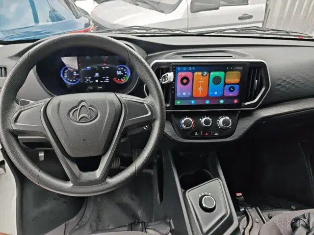 Changan Ruixing EM80 — Фото автомобиля 9