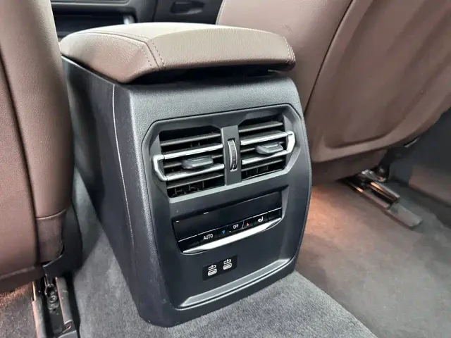 BMW i3 — Фото автомобиля 22