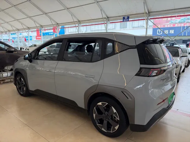 GAC Aion Y — Фото автомобиля 13