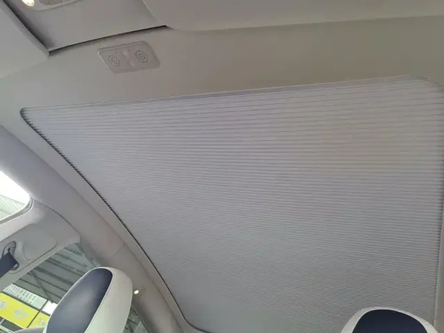 Tesla Model Y — Фото автомобиля 17
