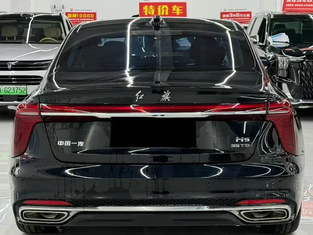 Hongqi H5 — Фото автомобиля 8