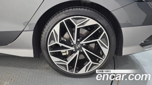 Hyundai Ioniq 6 — Фото автомобиля 6
