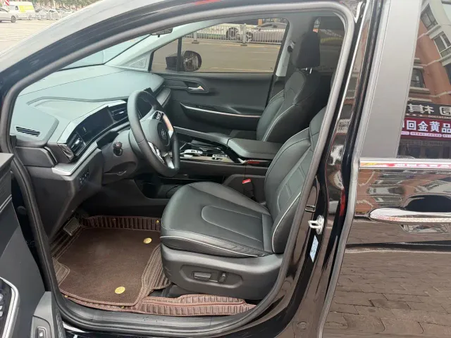 Hyundai Custo — Фото автомобиля 6
