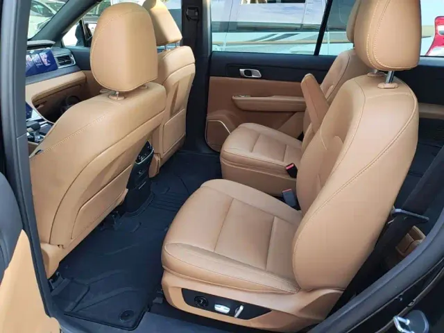 Li Auto ONE — Фото автомобиля 16