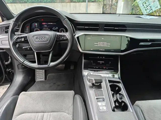 Audi A6L — Фото автомобиля 6