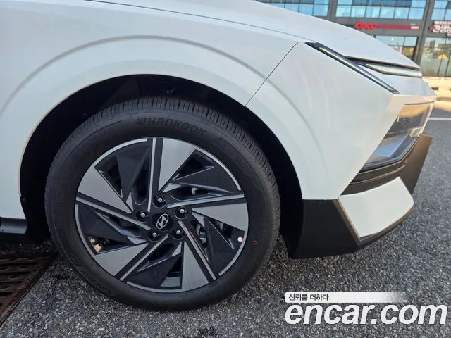Hyundai Avante (CN8) — Фото автомобиля 20