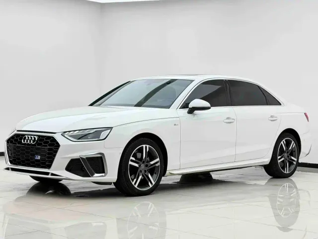Фотография автомобиля — Audi A4L