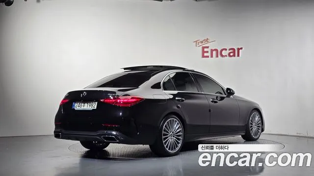 Mercedes-Benz C-Class W206 — Фото автомобиля 2
