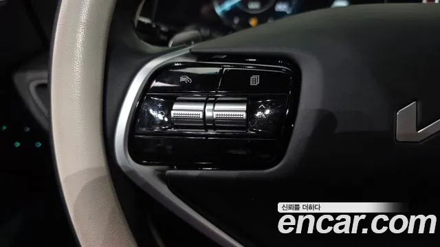 Kia K8 K8 Hybrid — Фото автомобиля 18