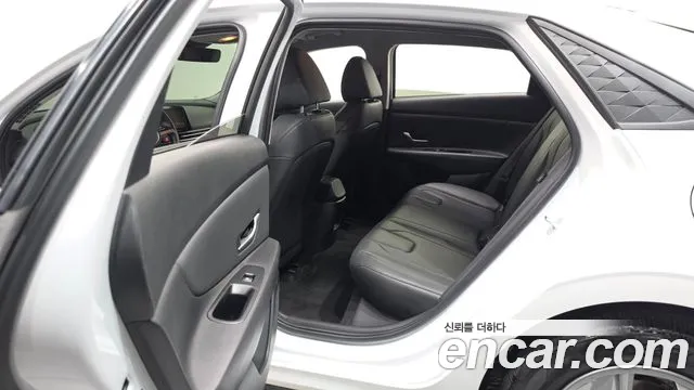 Hyundai Avante — Фото автомобиля 16