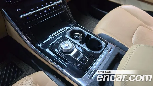 Kia Carnival 4th Gen — Фото автомобиля 9