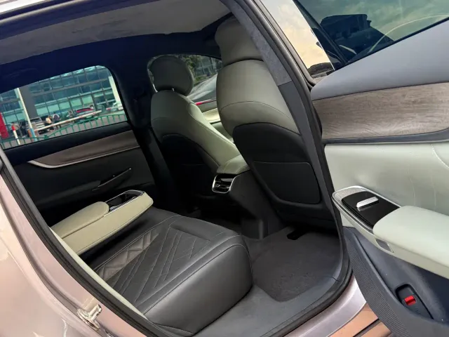 Changan Qiyuan A07 — Фото автомобиля 13
