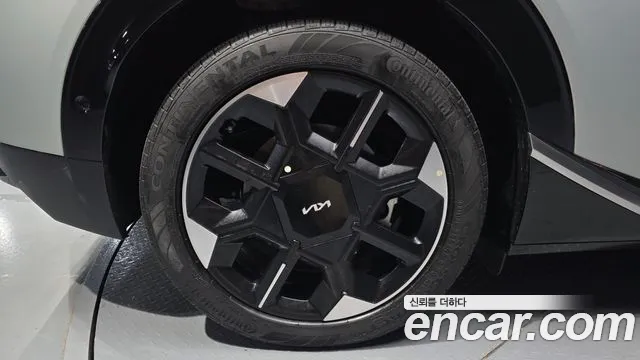 Kia EV6 — Фото автомобиля 4