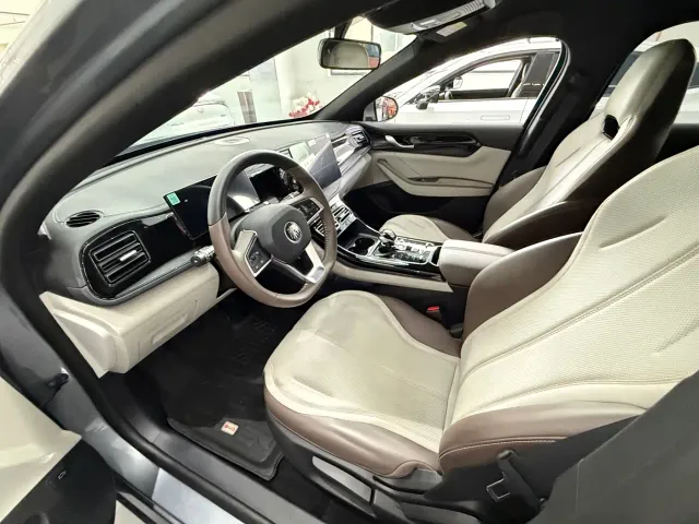 BYD Qin PLUS — Фото автомобиля 4