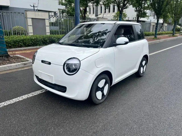 Changan Lumin — Фото автомобиля 13
