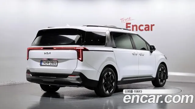 Kia Carnival 4th Gen — Фото автомобиля 2