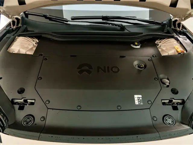 Nio ET5 — Фото автомобиля 25
