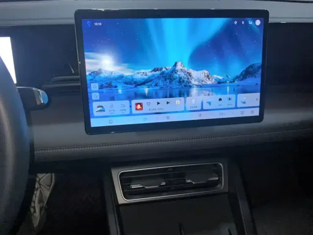 BYD Qin L — Фото автомобиля 12