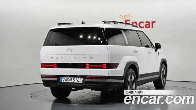 Фотография автомобиля — Hyundai Santafe