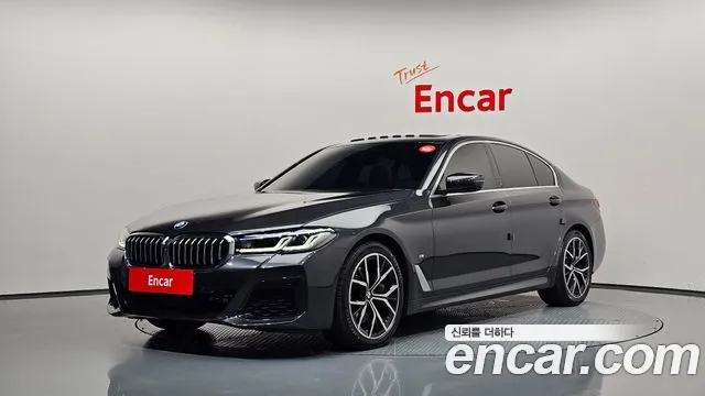 Фотография автомобиля — BMW 5 Series G30