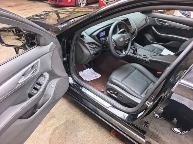 Cadillac CT5 — Фото автомобиля 4