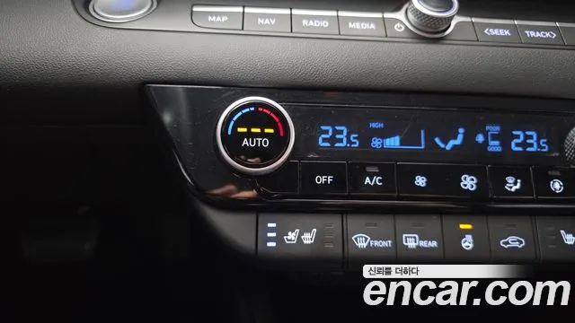 Hyundai Avante CN7 — Фото автомобиля 28