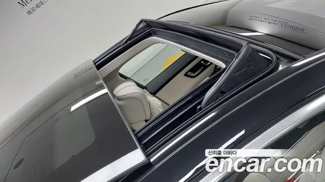 Mercedes-Benz S-Class — Фото автомобиля 12