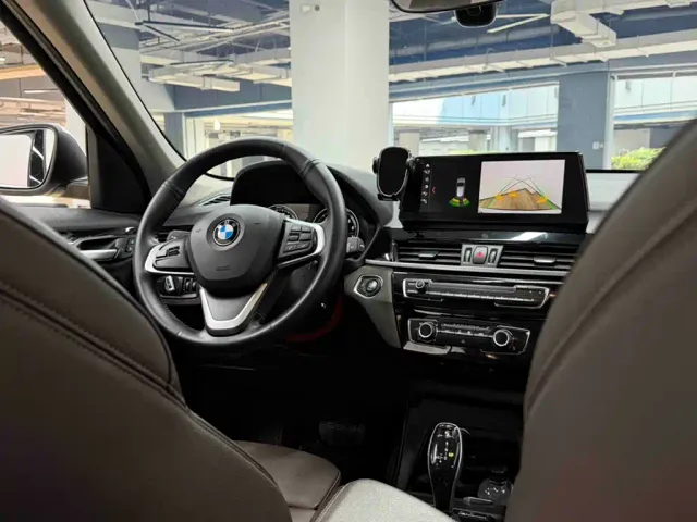 BMW X1 — Фото автомобиля 18