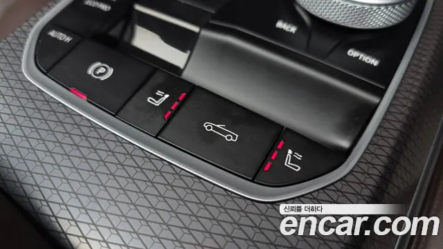 BMW 4 Series G22 — Фото автомобиля 26