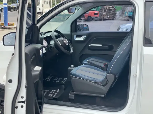 Wuling Hongguang Mini EV — Фото автомобиля 5