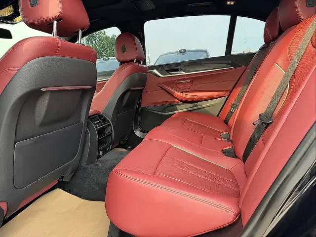 BMW BMW 5 Series New Energy 2022 535Le M Sport Package — Фото автомобиля 12