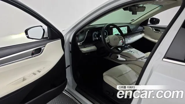 Hyundai Grandeur Grandeur (New) — Фото автомобиля 10